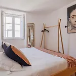1bdr With Terrace And View By Lovelystay Lisboa