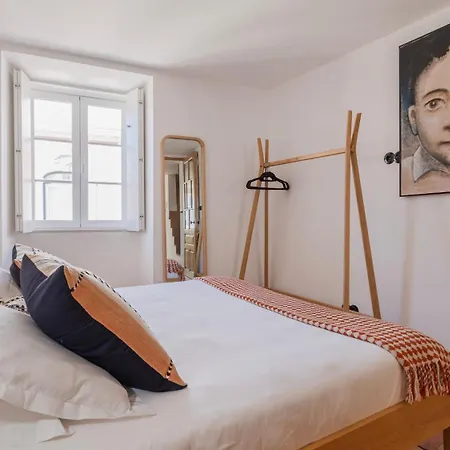 1bdr With Terrace And View By Lovelystay Lisboa
