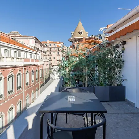 1bdr With Terrace And View By Lovelystay *