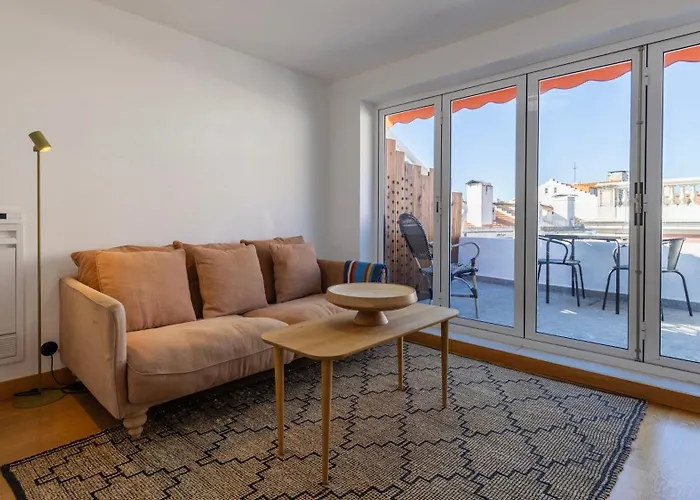 1bdr With Terrace And View By Lovelystay Apartmán *