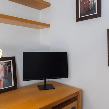 1bdr With Terrace And View By Lovelystay Lägenhet *