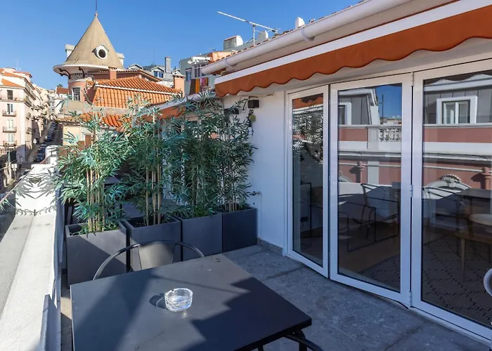 דירה 1bdr With Terrace And View By Lovelystay ליסבון